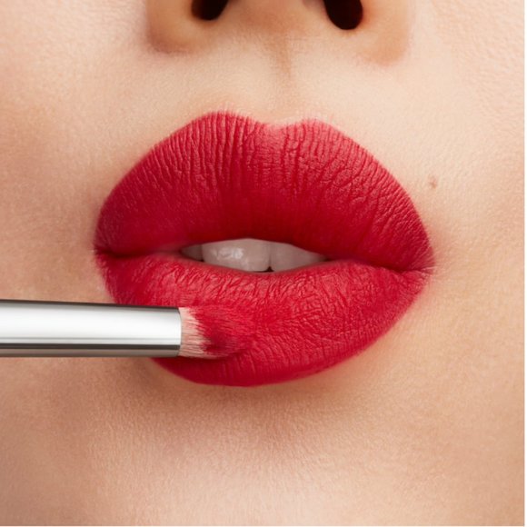 MAC Retro Matte Lip Stick (Ruby Woo) - Picture 6 of 8